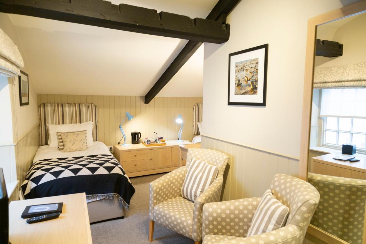 The White Horse Blakeney เบลคนีย์ ภายนอก รูปภาพ